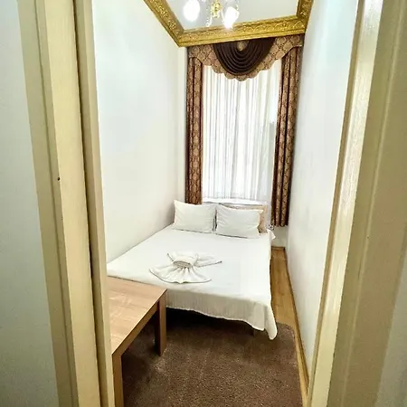 Punto Hostel Istanbul